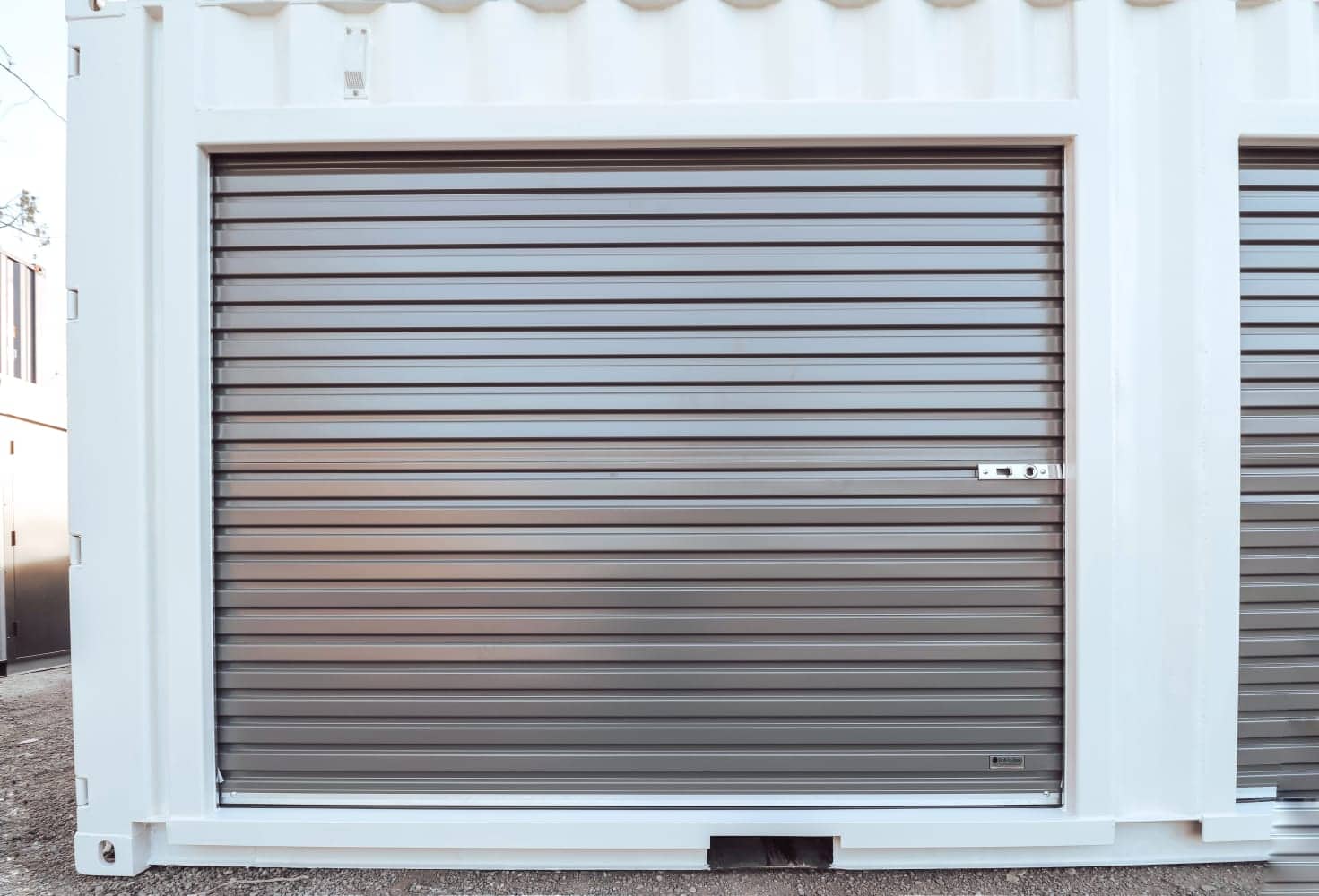 20&prime; Shipping Container + (2)  8&prime; Rollup Doors - STARMAX Containers PTY. LTD