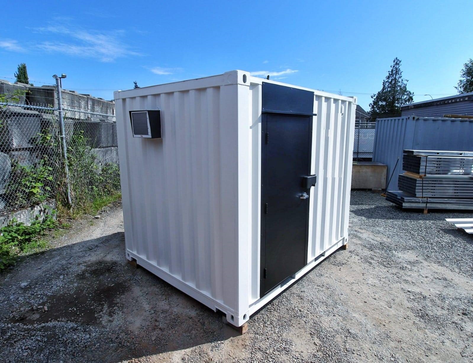 &ldquo;Projector Room&rdquo; for a Drive-in Movie Theatre - STARMAX Containers PTY. LTD